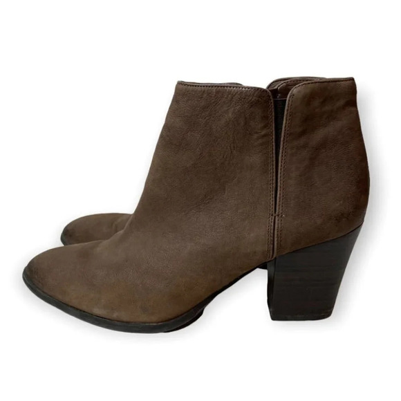 Franco Sarto Brown Leather Side  Zip Ankle Booties - Picture 3 of 10